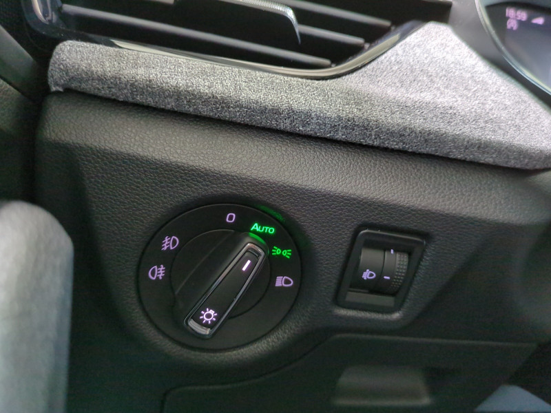 Photo 17 de l'offre de SKODA KAMIQ 1.0 TSI EVO 2 116CH SELECTION DSG7 à 19998€ chez Automobiles 25