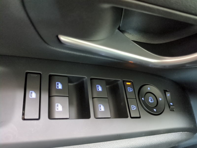 Photo 17 de l'offre de HYUNDAI TUCSON 1.6 T-GDI 215CH HYBRID CREATIVE - 22 % à 32999€ chez Automobiles 25