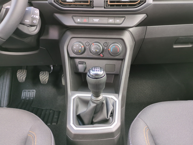 Photo 5 de l'offre de DACIA SANDERO 1.0 ECO-G 100CH STEPWAY EXPRESSION à 16999€ chez Automobiles 25
