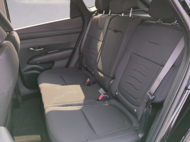 Photo 18 de l'offre de HYUNDAI TUCSON 1.6 T-GDI 215CH HYBRID CREATIVE - 22 % à 32999€ chez Automobiles 25