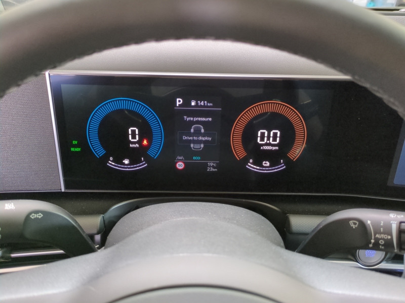 Photo 7 de l'offre de HYUNDAI TUCSON 1.6 T-GDI 215CH HYBRID CREATIVE - 22 % à 32999€ chez Automobiles 25