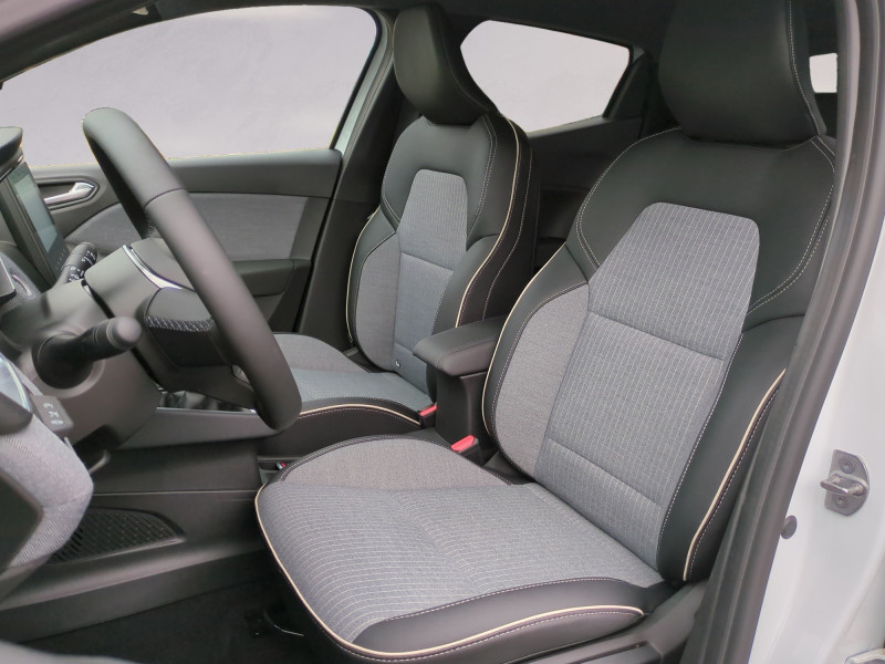 Photo 3 de l'offre de RENAULT CLIO V 1.0 ECO-G 100CH TECHNO - 25 - 20 % à 18298€ chez Automobiles 25