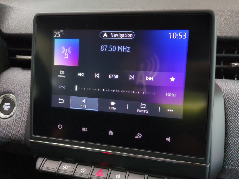 Photo 10 de l'offre de RENAULT CLIO V 1.0 ECO-G 100CH TECHNO - 25 - 20 % à 18298€ chez Automobiles 25