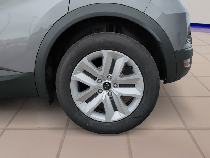 Photo 20 de l'offre de RENAULT CAPTUR II 1.0 ECO-G 100CH EVOLUTION - 22 % à 20998€ chez Automobiles 25