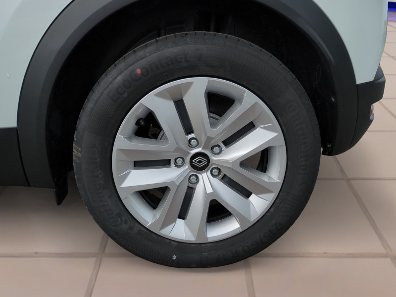 Photo 20 de l'offre de RENAULT CAPTUR II 1.0 ECO-G 100CH EVOLUTION - 22% à 20998€ chez Automobiles 25