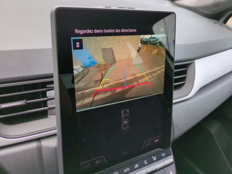 Photo 8 de l'offre de RENAULT CAPTUR II 1.0 ECO-G 100CH EVOLUTION - 22 % à 20998€ chez Automobiles 25