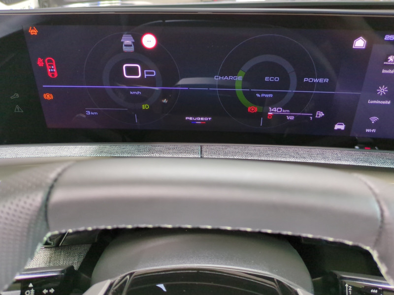 Photo 7 de l'offre de PEUGEOT 3008 1.2 HYBRID 145CH GT E-DCS6 - 28 % à 32498€ chez Automobiles 25