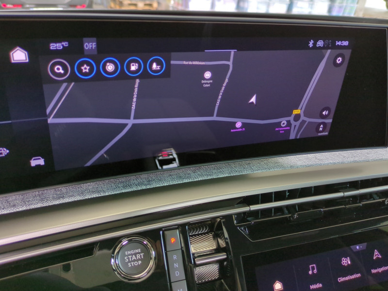 Photo 11 de l'offre de PEUGEOT 3008 1.2 HYBRID 145CH GT E-DCS6 - 28 % à 32498€ chez Automobiles 25