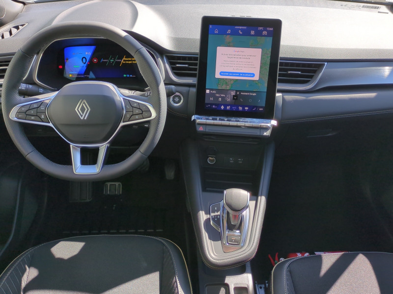 Photo 3 de l'offre de RENAULT SYMBIOZ 1.6 E-TECH FULL HYBRID 145CH ICONIC - 22 % à 31999€ chez Automobiles 25