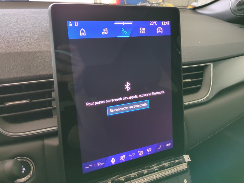 Photo 12 de l'offre de RENAULT SYMBIOZ 1.6 E-TECH FULL HYBRID 145CH ICONIC - 22 % à 31999€ chez Automobiles 25