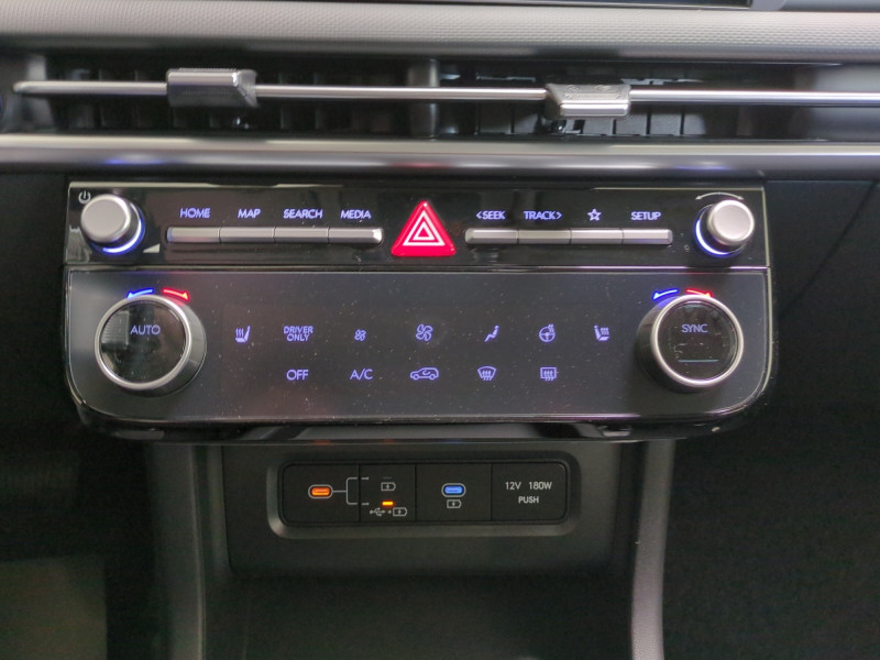 Photo 13 de l'offre de HYUNDAI TUCSON 1.6 T-GDI 215CH HYBRID CREATIVE - 22 % à 32999€ chez Automobiles 25