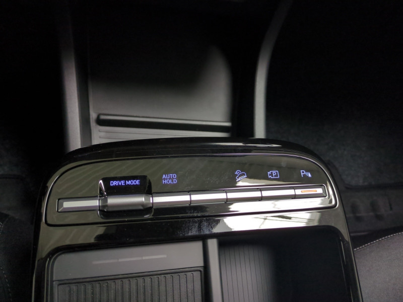 Photo 14 de l'offre de HYUNDAI TUCSON 1.6 T-GDI 215CH HYBRID CREATIVE - 22 % à 32999€ chez Automobiles 25