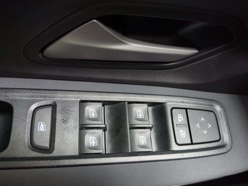 Photo 16 de l'offre de DACIA JOGGER 1.0 ECO-G 100CH EXTREME+ 7 PLACES - 11 % à 20999€ chez Automobiles 25