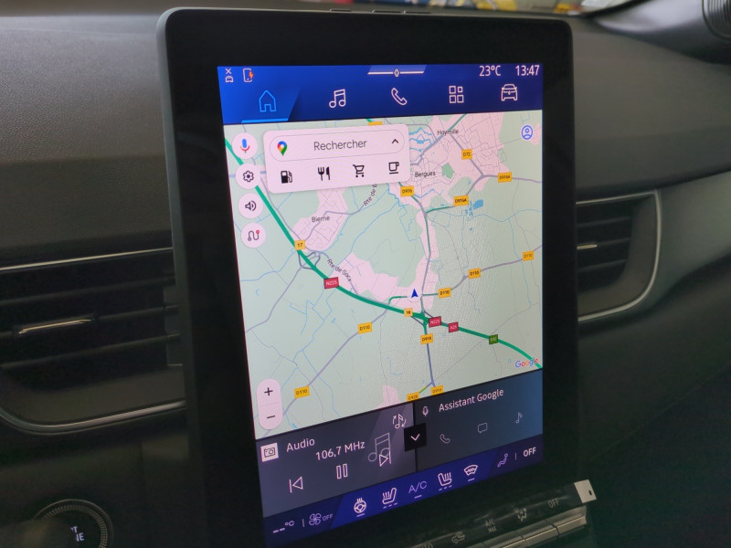 Photo 14 de l'offre de RENAULT SYMBIOZ 1.6 E-TECH FULL HYBRID 145CH ICONIC - 22 % à 31999€ chez Automobiles 25