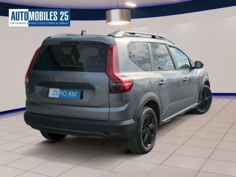 Photo 2 de l'offre de DACIA JOGGER 1.0 ECO-G 100CH EXTREME+ 7 PLACES - 11 % à 20999€ chez Automobiles 25