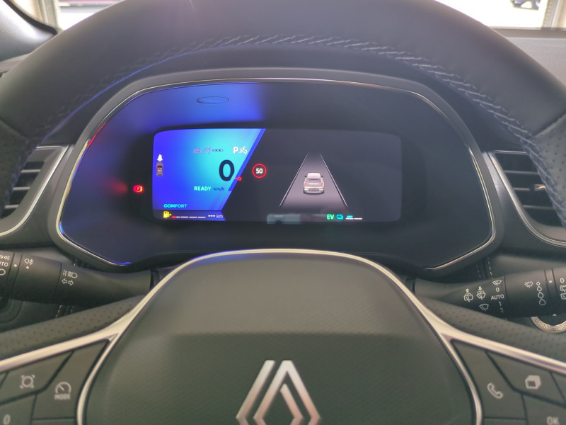 Photo 8 de l'offre de RENAULT SYMBIOZ 1.6 E-TECH FULL HYBRID 145CH ICONIC - 22 % à 31999€ chez Automobiles 25