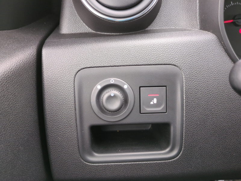 Photo 16 de l'offre de DACIA DUSTER 1.3 TCE 130CH FAP TECHROAD 4X2 à 12990€ chez Automobiles 25