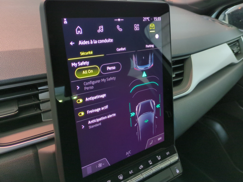 Photo 14 de l'offre de RENAULT CAPTUR II 1.0 TCE 90CH EVOLUTION - 27 % à 20399€ chez Automobiles 25