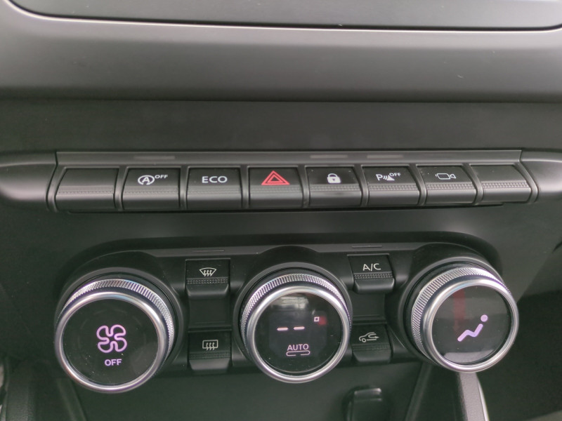 Photo 15 de l'offre de DACIA DUSTER 1.3 TCE 130CH FAP TECHROAD 4X2 à 12990€ chez Automobiles 25