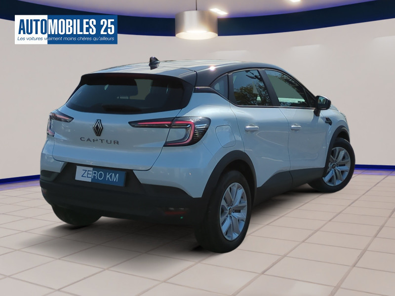 Photo 2 de l'offre de RENAULT CAPTUR II 1.0 TCE 90CH EVOLUTION - 27 % à 20399€ chez Automobiles 25