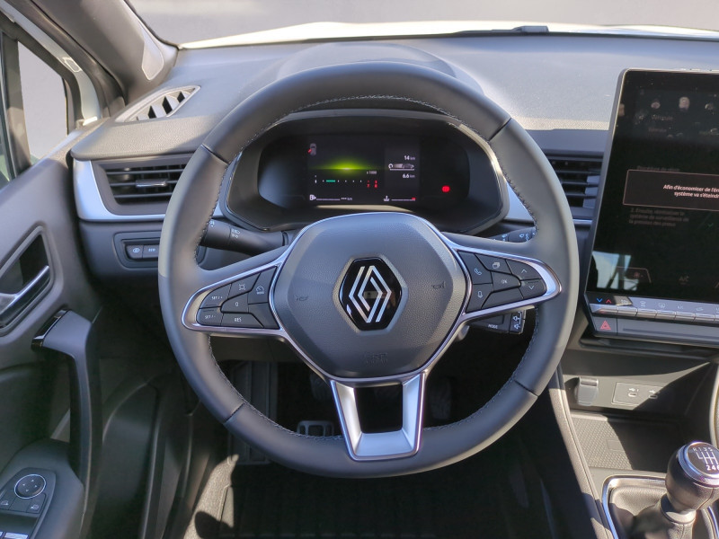 Photo 4 de l'offre de RENAULT CAPTUR II 1.0 TCE 90CH EVOLUTION - 27 % à 20399€ chez Automobiles 25