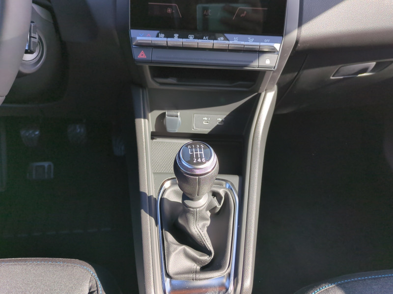 Photo 8 de l'offre de RENAULT CAPTUR II 1.0 TCE 90CH EVOLUTION - 27 % à 20399€ chez Automobiles 25