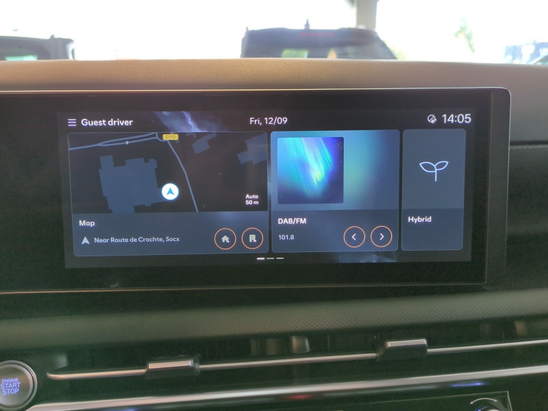 Photo 9 de l'offre de HYUNDAI TUCSON 1.6 T-GDI 215CH HYBRID CREATIVE -22% à 32999€ chez Automobiles 25