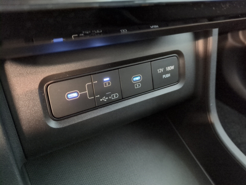 Photo 17 de l'offre de HYUNDAI TUCSON 1.6 T-GDI 215CH HYBRID CREATIVE -22% à 32999€ chez Automobiles 25