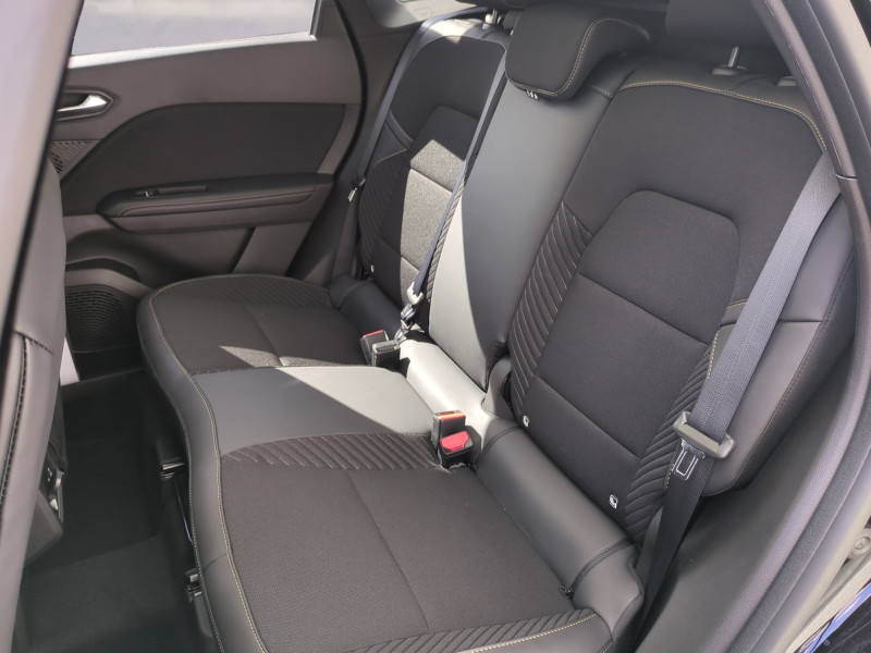 Photo 6 de l'offre de RENAULT SYMBIOZ 1.6 E-TECH FULL HYBRID 145CH ICONIC - 20 % à 31999€ chez Automobiles 25