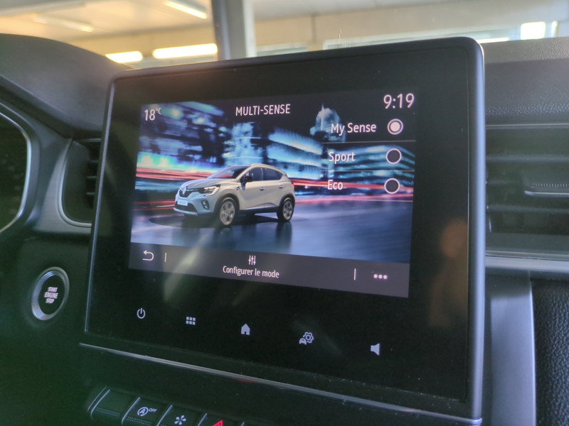 Photo 12 de l'offre de RENAULT CAPTUR II 1.0 TCE 100CH INTENS à 15900€ chez Automobiles 25