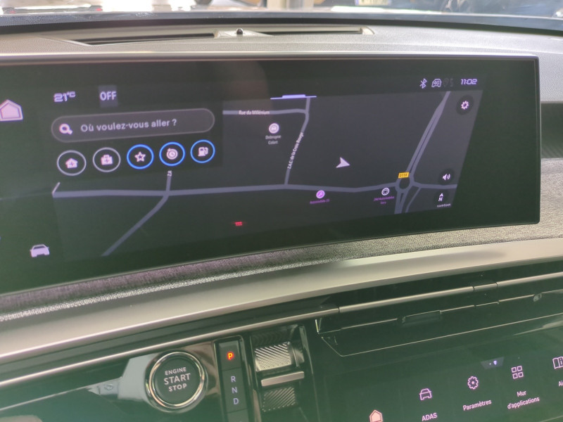 Photo 9 de l'offre de PEUGEOT 3008 1.2 HYBRID 145CH ALLURE E-DCS6 -29% à 29998€ chez Automobiles 25