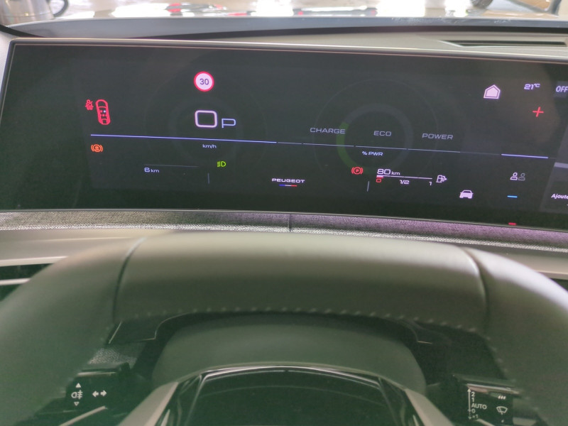 Photo 7 de l'offre de PEUGEOT 3008 1.2 HYBRID 145CH ALLURE E-DCS6 -29% à 29998€ chez Automobiles 25