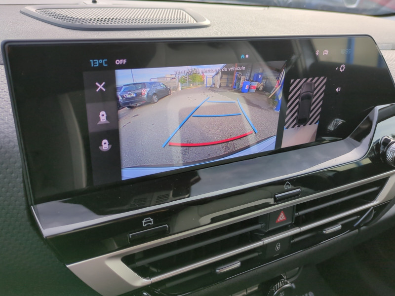Photo 14 de l'offre de CITROEN C4 1.2 HYBRIDE 145CH S&S MAX AUTOMATIQUE -31% à 24499€ chez Automobiles 25