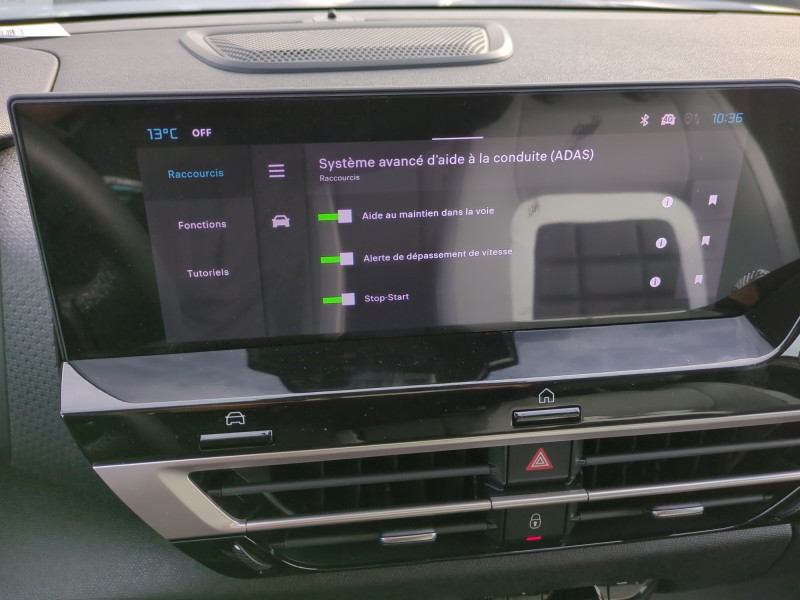 Photo 10 de l'offre de CITROEN C4 1.2 HYBRIDE 145CH S&S MAX AUTOMATIQUE -31% à 24499€ chez Automobiles 25