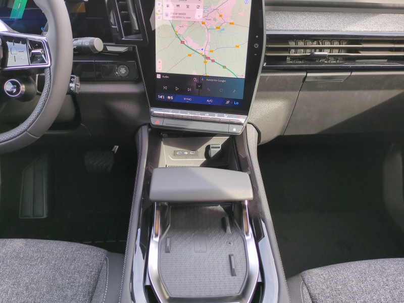 Photo 9 de l'offre de RENAULT AUSTRAL 1.2 E-TECH FULL HYBRID 200CH TECHNO - 22% à 34498€ chez Automobiles 25