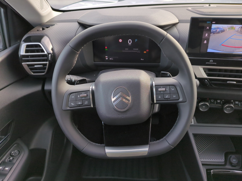 Photo 4 de l'offre de CITROEN C4 1.2 HYBRIDE 145CH S&S MAX AUTOMATIQUE -31% à 24499€ chez Automobiles 25