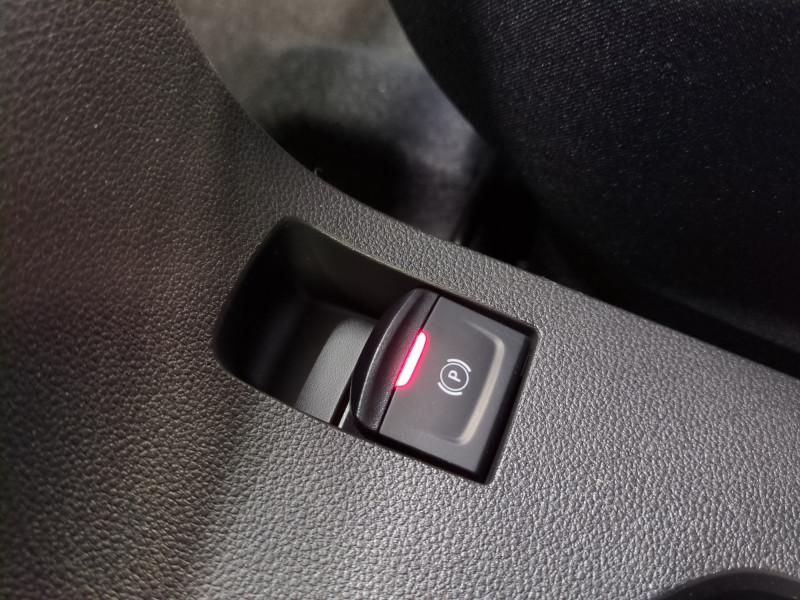 Photo 17 de l'offre de DACIA JOGGER 1.0 ECO-G 100CH EXTREME 7 PLACES - 13% à 20998€ chez Automobiles 25