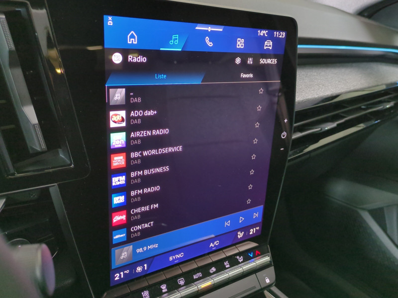 Photo 10 de l'offre de RENAULT AUSTRAL 1.2 E-TECH FULL HYBRID 200CH TECHNO - 25% à 34498€ chez Automobiles 25