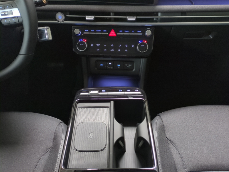 Photo 8 de l'offre de HYUNDAI TUCSON 1.6 T-GDI 215CH HYBRID CREATIVE - 21 % à 34998€ chez Automobiles 25