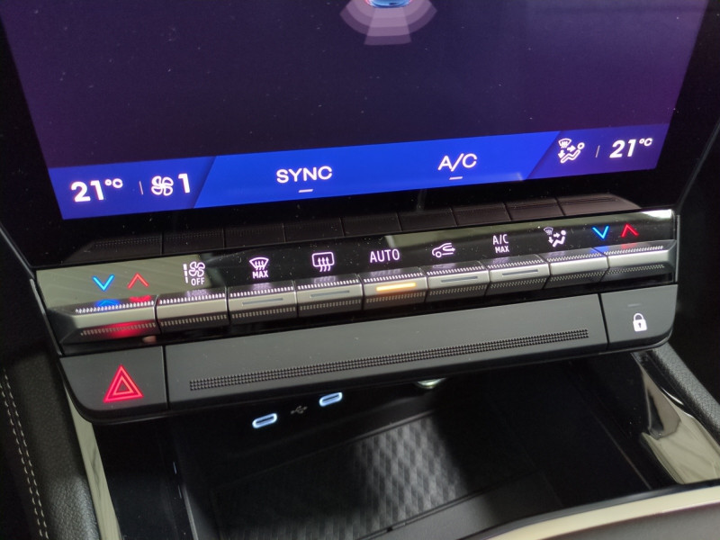 Photo 16 de l'offre de RENAULT AUSTRAL 1.2 E-TECH FULL HYBRID 200CH TECHNO - 25% à 34498€ chez Automobiles 25