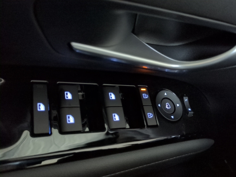 Photo 15 de l'offre de HYUNDAI TUCSON 1.6 T-GDI 215CH HYBRID EXECUTIVE -22% à 38999€ chez Automobiles 25