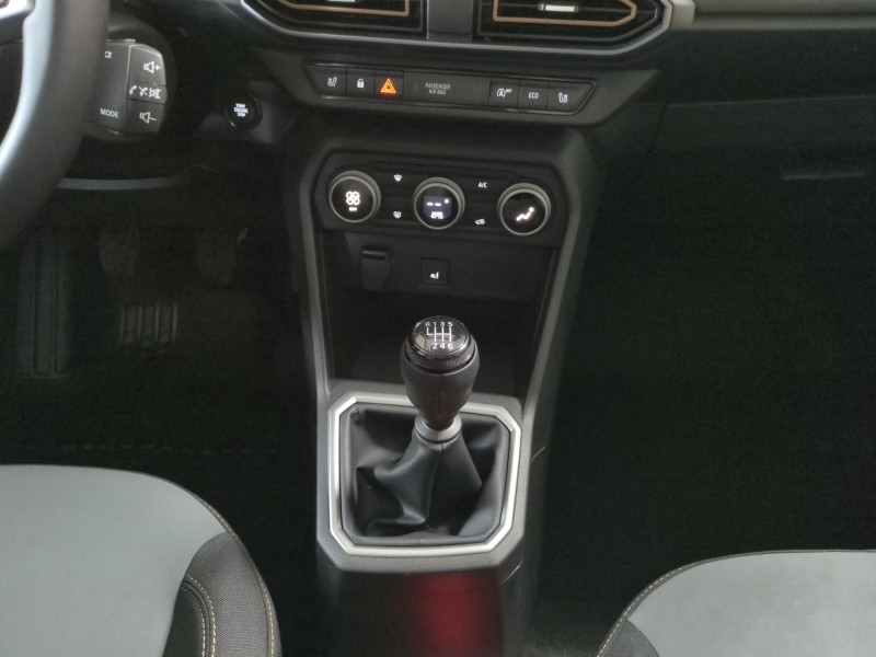 Photo 8 de l'offre de DACIA JOGGER 1.0 ECO-G 100CH EXTREME 7 PLACES - 13% à 20998€ chez Automobiles 25