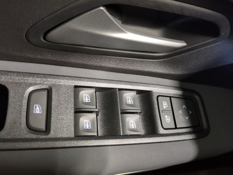 Photo 16 de l'offre de DACIA JOGGER 1.0 ECO-G 100CH EXTREME 7 PLACES - 13% à 20998€ chez Automobiles 25