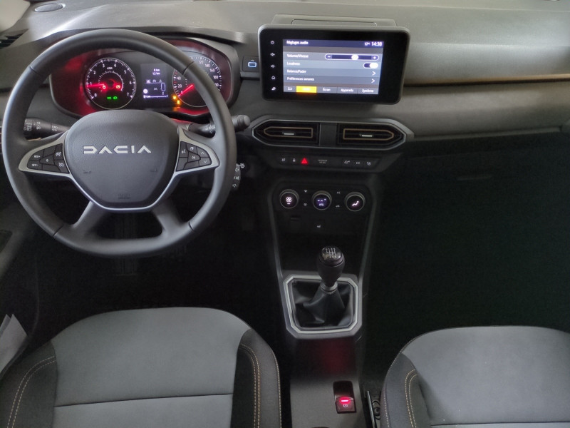 Photo 3 de l'offre de DACIA JOGGER 1.0 ECO-G 100CH EXTREME 7 PLACES - 13% à 20998€ chez Automobiles 25