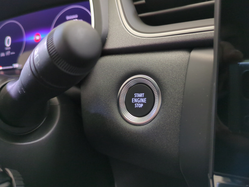 Photo 15 de l'offre de RENAULT CAPTUR II 1.0 TCE 90CH TECHNO -24% à 22999€ chez Automobiles 25