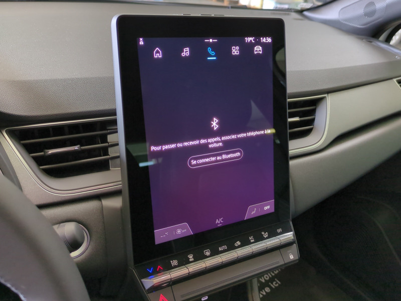 Photo 10 de l'offre de RENAULT CAPTUR II 1.0 TCE 90CH TECHNO -24% à 22999€ chez Automobiles 25