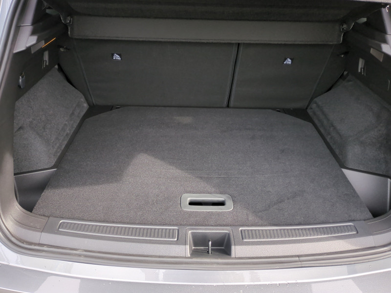 Photo 19 de l'offre de RENAULT AUSTRAL 1.2 E-TECH FULL HYBRID 200CH TECHNO - 22% à 34999€ chez Automobiles 25