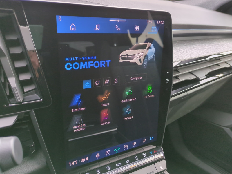 Photo 13 de l'offre de RENAULT AUSTRAL 1.2 E-TECH FULL HYBRID 200CH TECHNO - 22% à 34999€ chez Automobiles 25