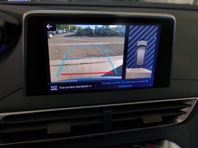 Photo 15 de l'offre de PEUGEOT 3008 1.5 BLUEHDI 130CH E6.C GT LINE S&S 7CV à 17490€ chez Automobiles 25
