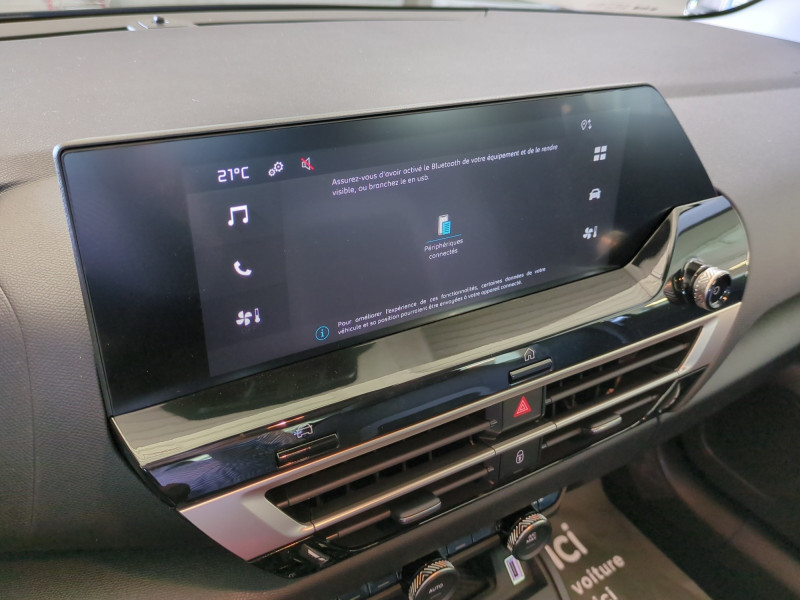 Photo 10 de l'offre de CITROEN C4 1.2 HYBRIDE 145CH S&S PLUS AUTOMATIQUE -32% à 21799€ chez Automobiles 25